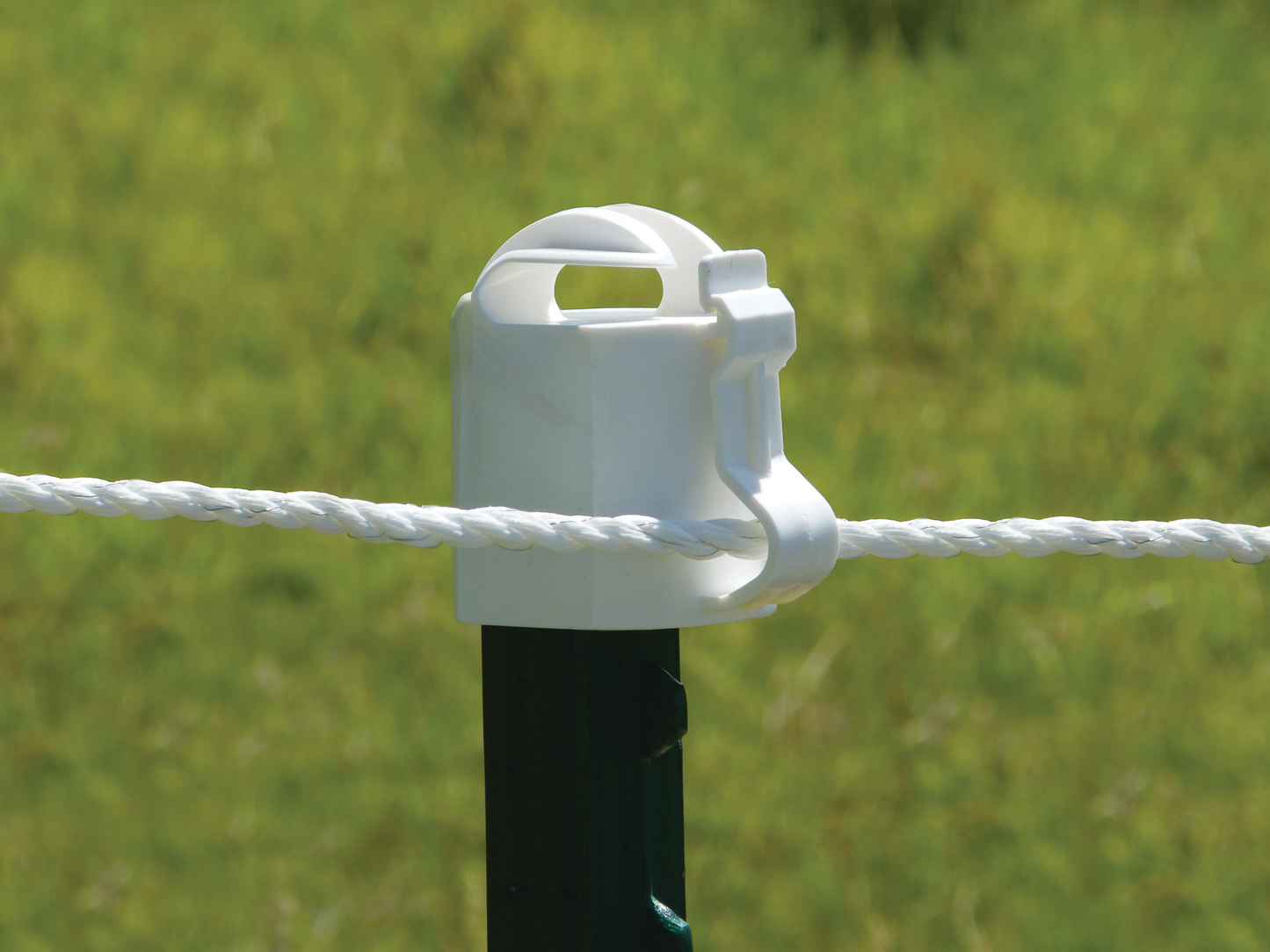 AG PATRIOT T-POST TOPPERS - INSULATED (WHITE) (FORM ST: EXC-2)