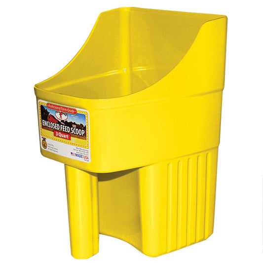 ENCLOSED FEED SCOOP 3 QUART YELLOW