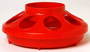 PLASTIC FEEDER BASE 1 QUART RED