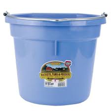 20 QUART FLAT BACK BUCKET BERRY BLUE