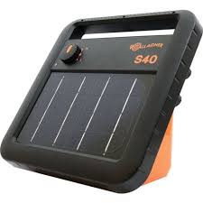 FENCE ENERGIZER SOLAR S40