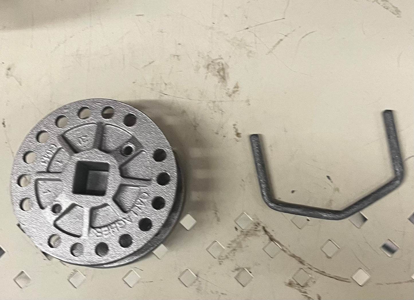 AG CLIP FOR WHEELS (FORM ST: EXC-2)