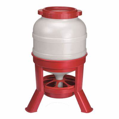 PLASTIC POULTRY FEEDER 35 lbs