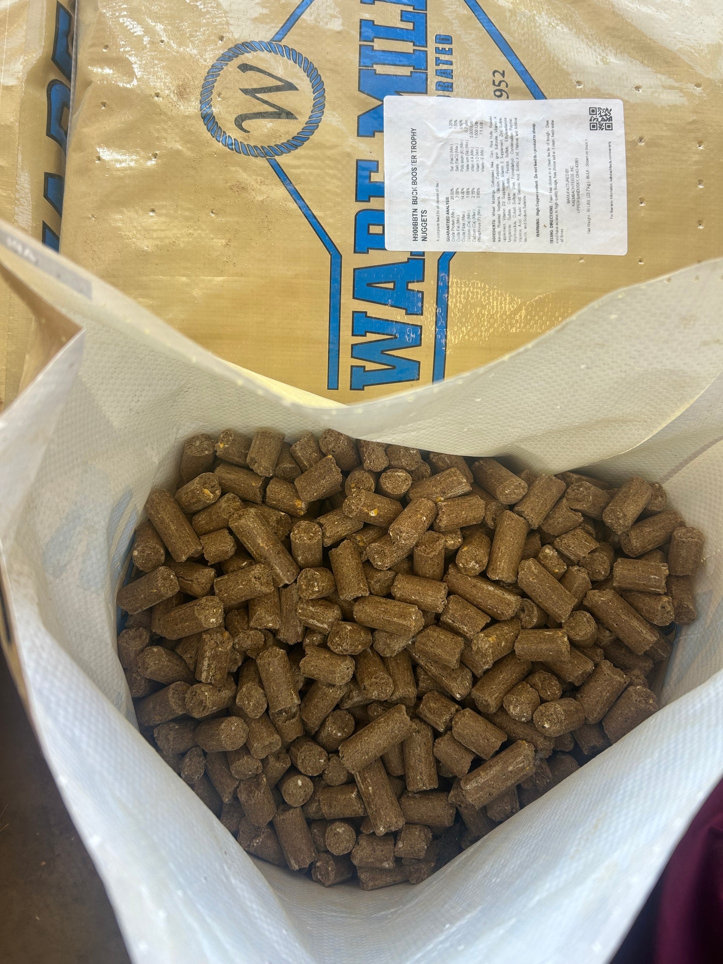 BUCK BOOSTER TROPHY NUGGETS
