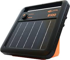 S100 SOLAR FENCE CHARGER