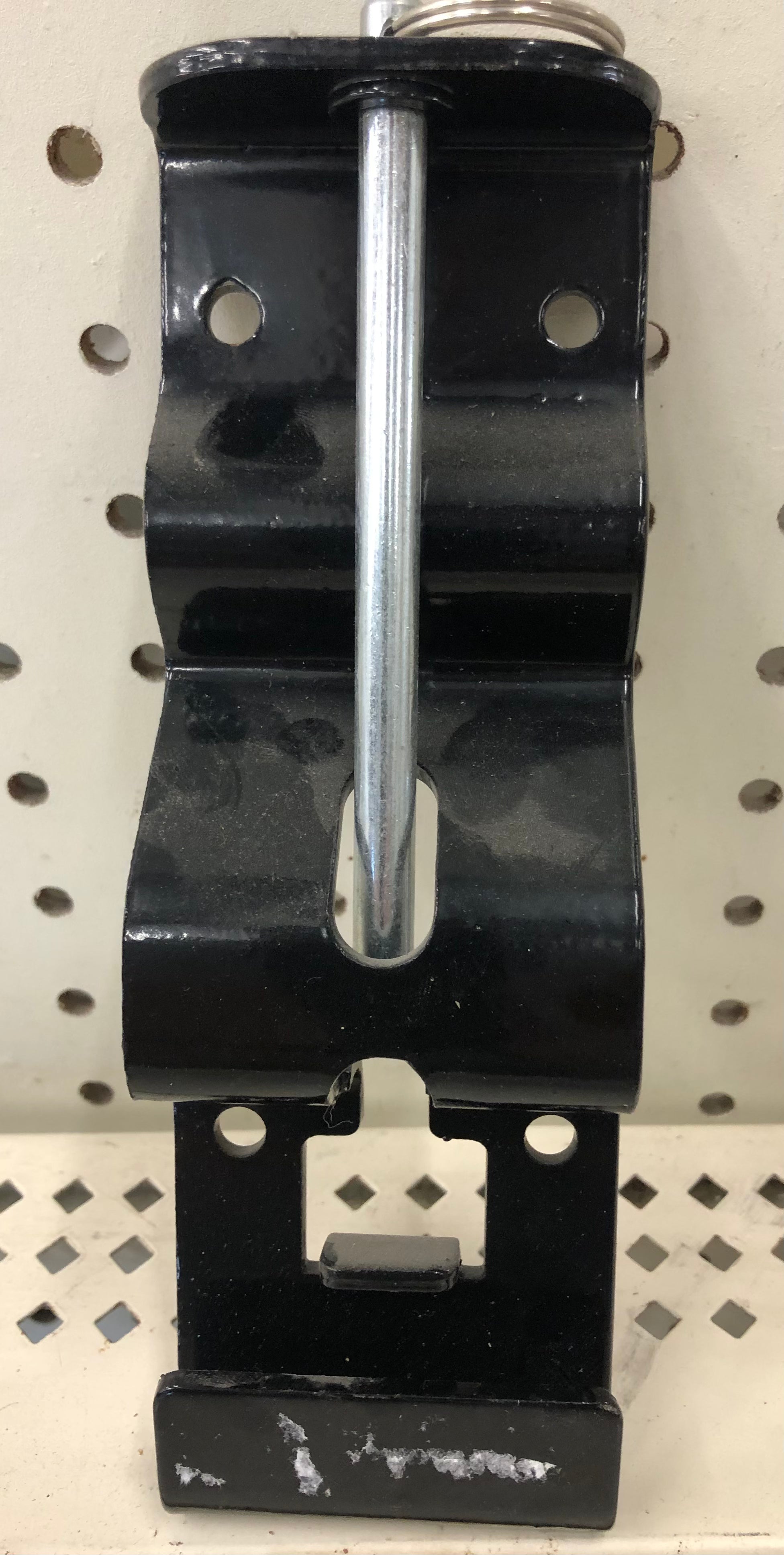 WALL BRACKET – Riverside Feed and Seed